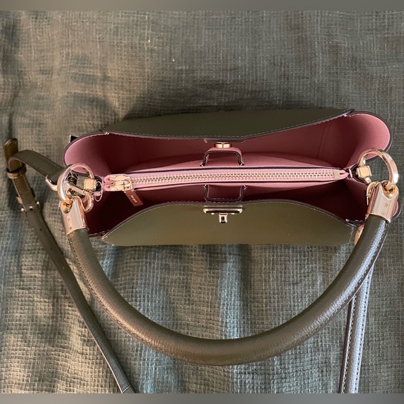 NWT Kate Spade Phoebe Small Top Handle Satchel - Picture 8 of 8